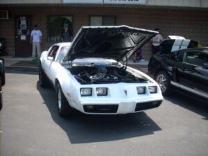KruzersCarShow (29).jpg
